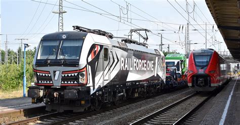 Rail Force One B V Rotterdam Nl Mit Der Mrce Vectron X E