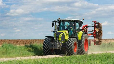 Top 10 Farm Tractor Brands In The World - Agriculture Tractors - NSNBC