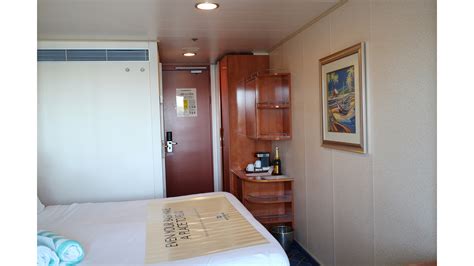 Norwegian Cruise – Norwegian Sun Balcony Stateroom – Elsie Hui