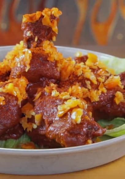 Watch Food Paradise S E Hot And Spicy Paradise Free Tv Shows Tubi