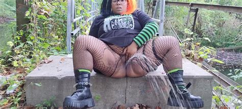 Ebony Bbw Pee Compilation Thisvid