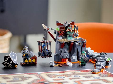 Официальное LEGO 71717 Путешествие в Подземелье черепа онлайн в ...