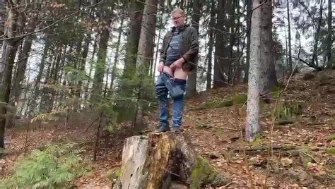 Pinkeln Im Wald Free Gay Amateur Porn Video F XHamster