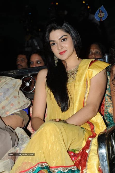 Sakshi Choudary Hot Stills Photo 1 Of 45