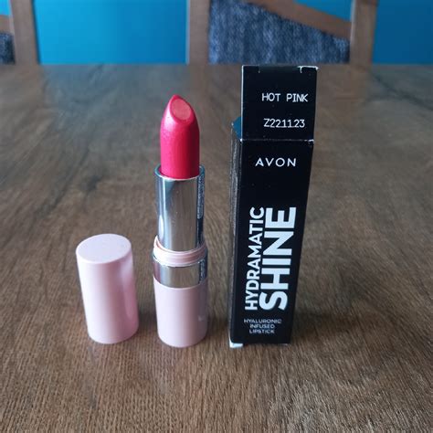 Avon Hydramatic Shine szminka z kwasem hialuronowym Hot Pink Grudziądz Kup teraz na Allegro