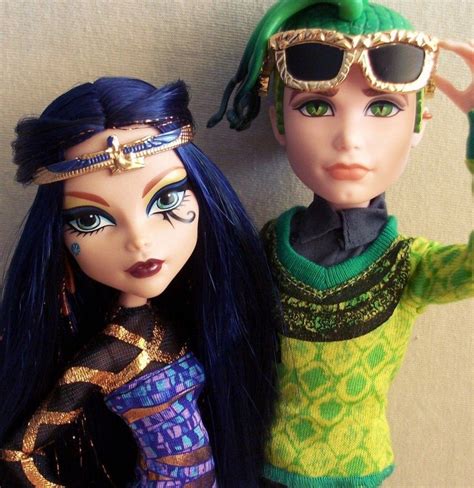 Космическая пара MONSTER HIGH Бу Йорк, Бу Йорк - Клео и Дьюс « Каталог