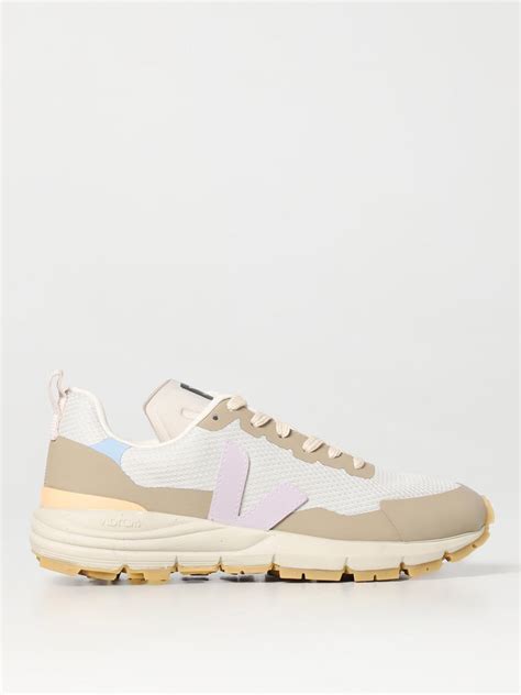 Veja Sneakers Woman In Beige | ModeSens