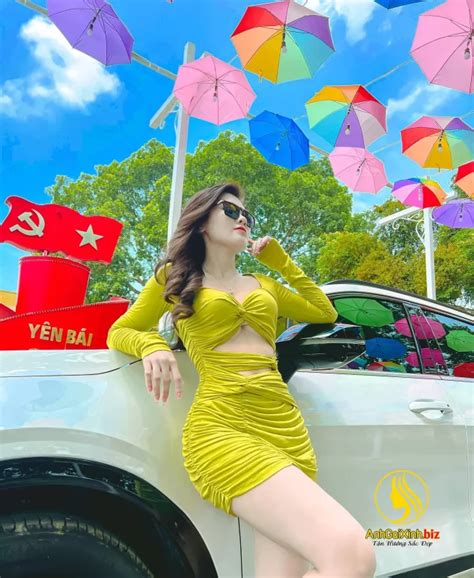 B Ch Huy N Trang M U Nh Sexy Bikini G I C M Quy N R Nh G I Xinh Nh G I P Sexy