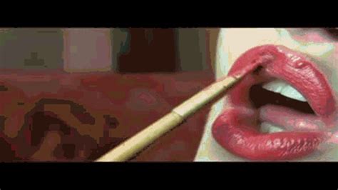 Red Hot Lips AVI 720x576 HD Princess Diana Clips4sale