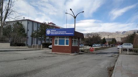 Erzincan Binali Y Ld R M Niversitesi Sa L K Hizmetleri Meslek