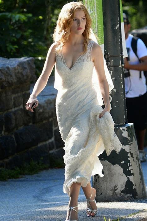 Atoz Hotphotos Anna Kendrick Hot Stills