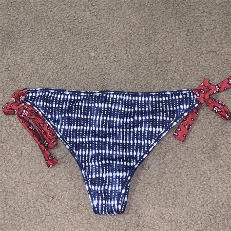 Tigerlily Reversible Bikini Bottoms Size 6 AUS Depop