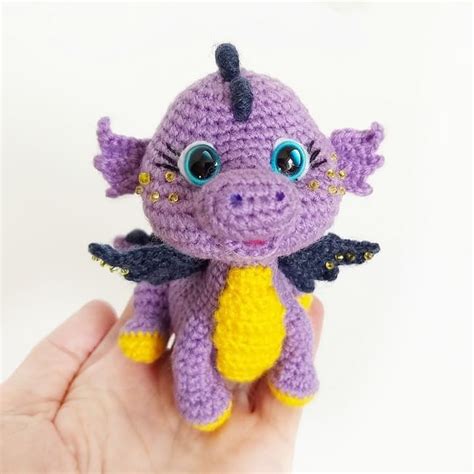 1000 схем амигуруми на русском: Маленький дракон крючком