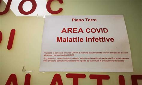 Covid Nuovi Casi E Due Ricoveri Al Goretti Luna Notizie Notizie Di Latina
