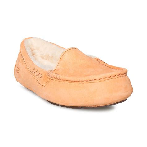 UGG Ansley Blood Orange Slippers - Women's – MyCozyBoots