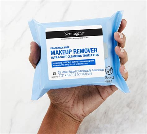 Makeup Remover Wipes for Sustainable Skincare | Neutrogena®