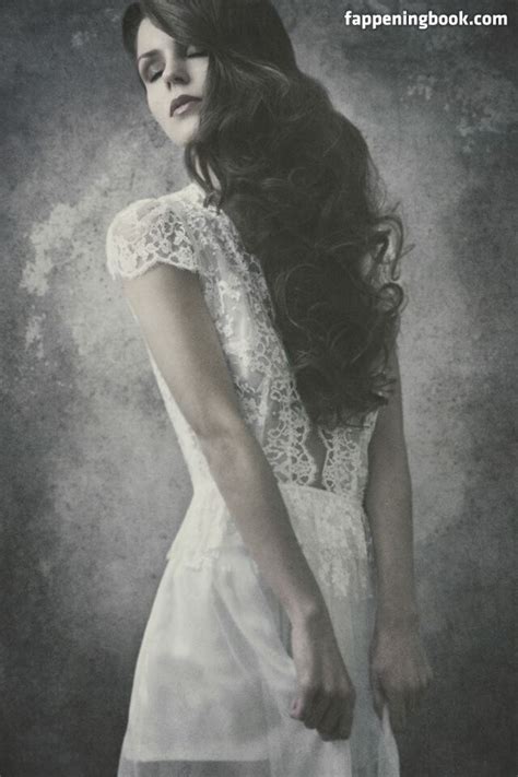 Effy Jones Thequeenie Nude OnlyFans Leaks Fappening Page 4 FappeningBook