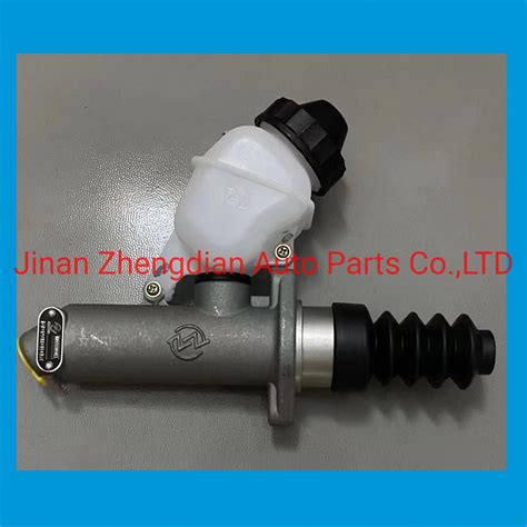 Wg9925230540 Clutch Master Cylinder For Sinotruk T7h Steyr Sitrak