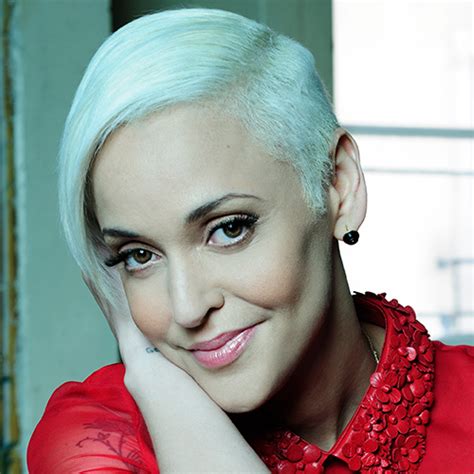Mariza on Amazon Music