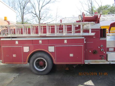 1975 Mack Pumper Used Truck Details