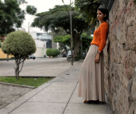 Nude And Orange Style In Lima