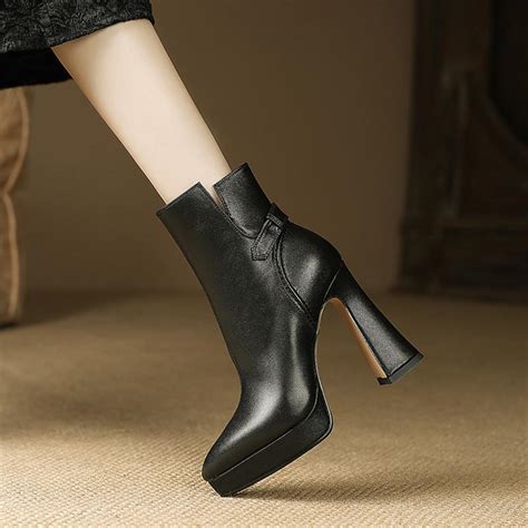 Купить Женские ботильоны из натуральной кожи с острым носком на ...