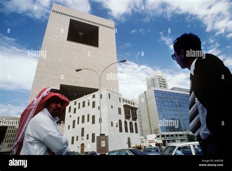 National Commercial Bank Jeddah Hi Res Stock Photography And Images Alamy