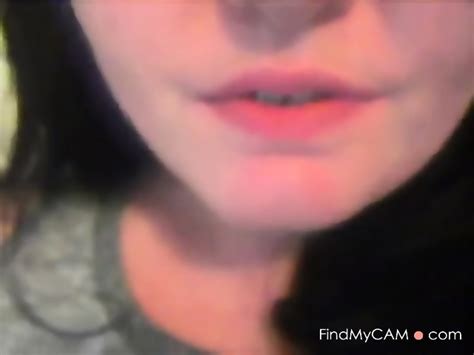 Cute Amateur Camslut Sucks Dildo