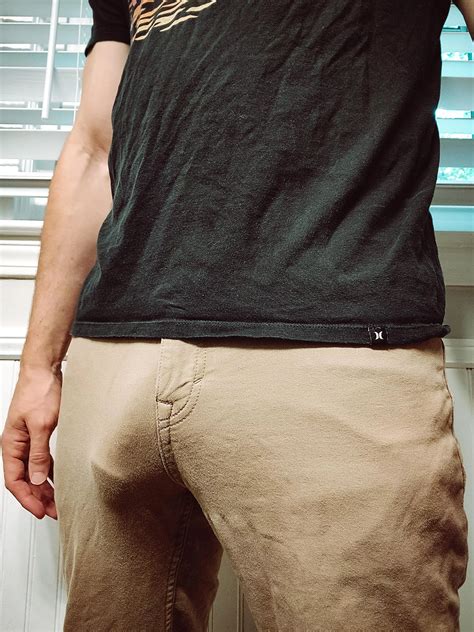 Too Much To Wear In Public Nudes Bulges Nude Pics Org