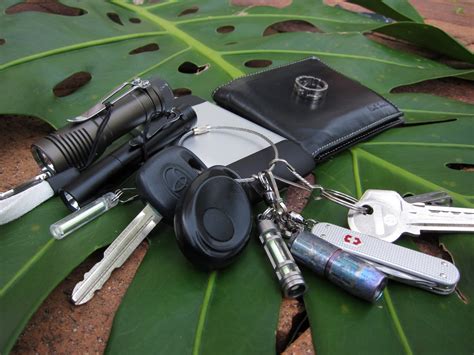 My Every Day Carry (EDC) | Keychain Gadgets and Pocket Tools