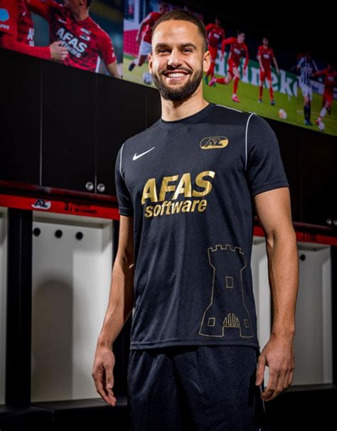 Az Alkmaar Nike Victorie Goud Special Kit Todo Sobre Camisetas