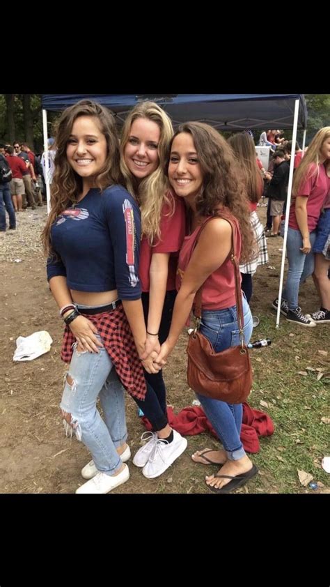 Which College Babe Nudes WhichOneWouldYouPick NUDE PICS ORG