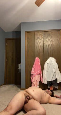 Gay Bear Naked And Fainting Thisvid