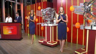 Qui N Es Six Sex La Pol Mica Cantante De La Que Todos Hablan