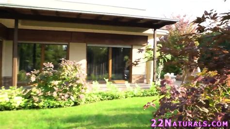 Hot Teenage Babe Gets Railed