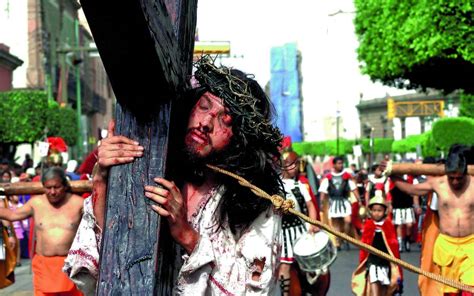 Galer A V A Crucis De La Divina Providencia A Os De Tradici N El