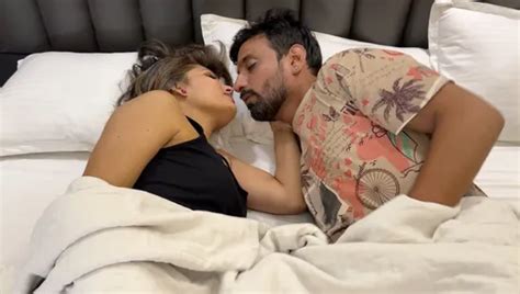 The Husband Told His Wife At Night That He Can T Sleep Let S Have Sex XHamster