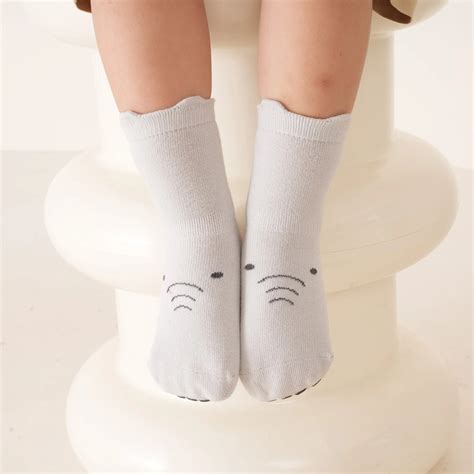 Are Waterproof Socks Machine Washable Littleyogasocks