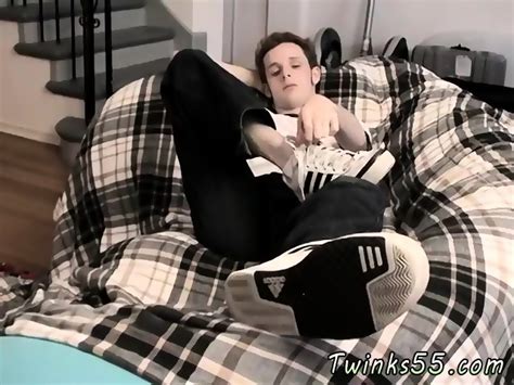 Gay Big Dick Amsterdam Jarrod Teases And Strokes