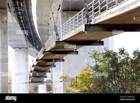 Pedestrian Bridge Underneath Robert E Lee Memorial Bridge In Richmond