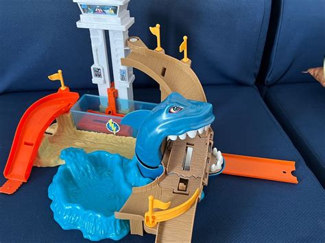 Pista Hot Wheels Ataque Tubar O Brinquedo Mattel Usado Enjoei