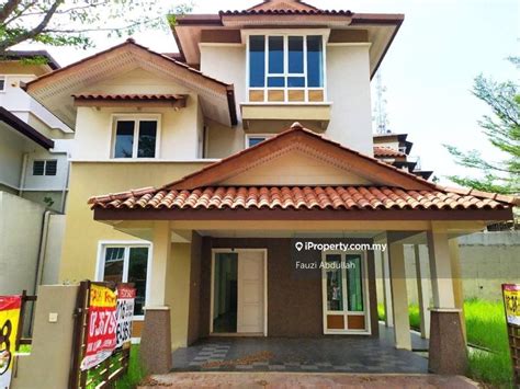 Seksyen 9 Shah Alam Shah Alam Semi Detached House 7 Bedrooms For Sale