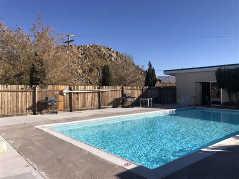 Paradise Mobile Estates | Apple Valley CA