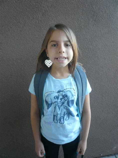Stevens Family: Brooke's first day of 4th grade!
