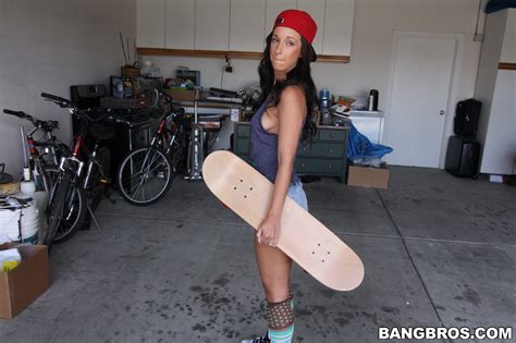 Jada Stevens Skater Chick Mc13603118 Porn Pic