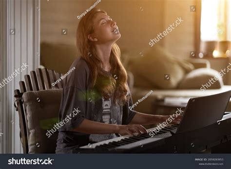 Blonde Piano Images Stock Photos Vectors Shutterstock