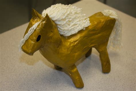 Art is Awesome!: 6th Grade - Paper Mache Animal Sculptures