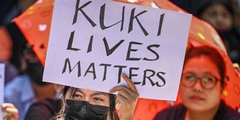 Stuprate Costrette A Sfilare Nude La Persecuzione Dei Kuki RDD