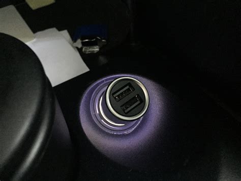 Розетка в прикуриватель — Mitsubishi Outlander XL, 2 л, 2011 года ...