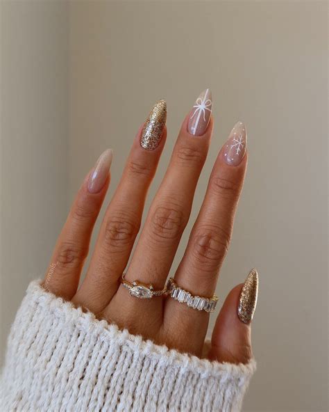 50 Latest Almond Shape Nail Ideas To Try In 2024